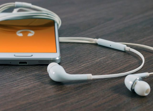 podcast-banner-700x507@2x